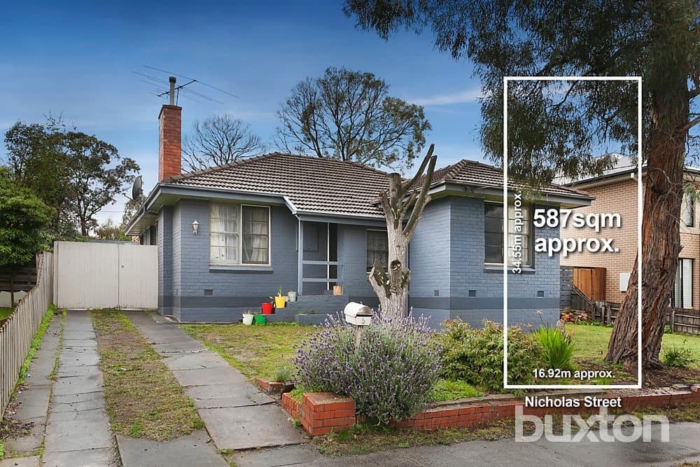 5 Nicholas Street,
                        
                    
                    
                        
                            Ashburton, Ashburton - Image 1