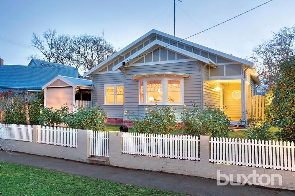 5 Parker Street, Lake Wendouree, Lake Wendouree - Image 1