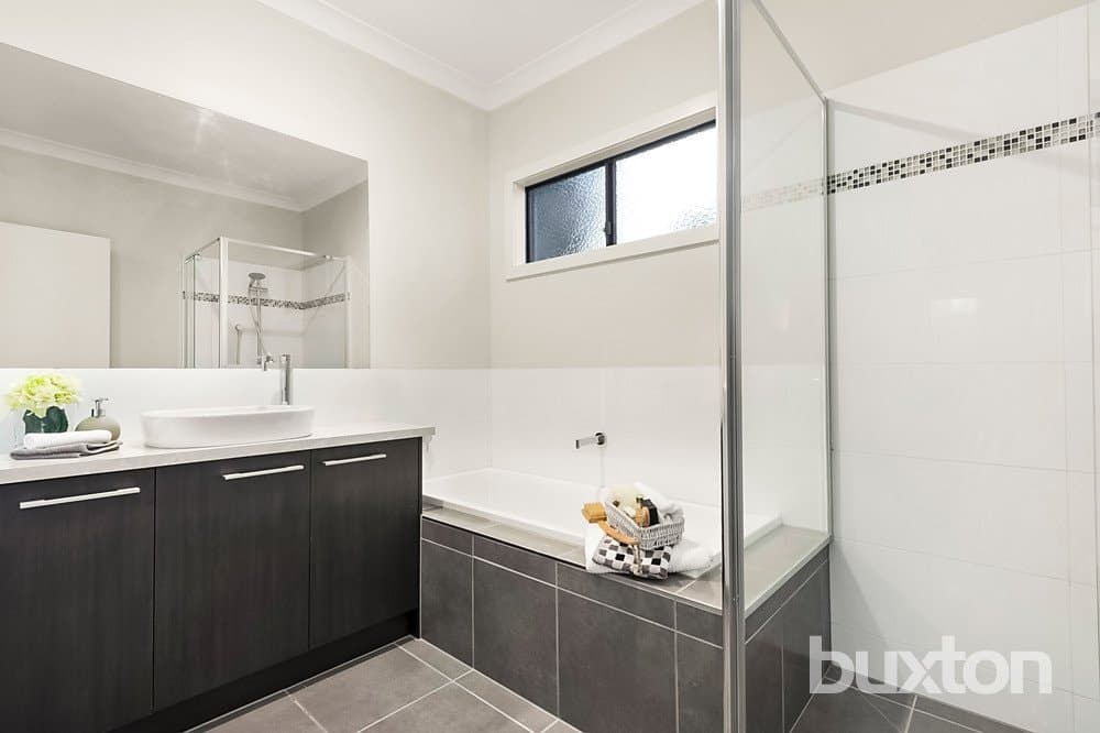 1/19 Warrina Street,
                        
                    
                    
                        
                            Chadstone, Chadstone - Thumbnail 6