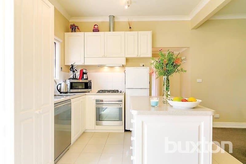 329 Drummond Street South, Ballarat, Ballarat Central - Thumbnail 2