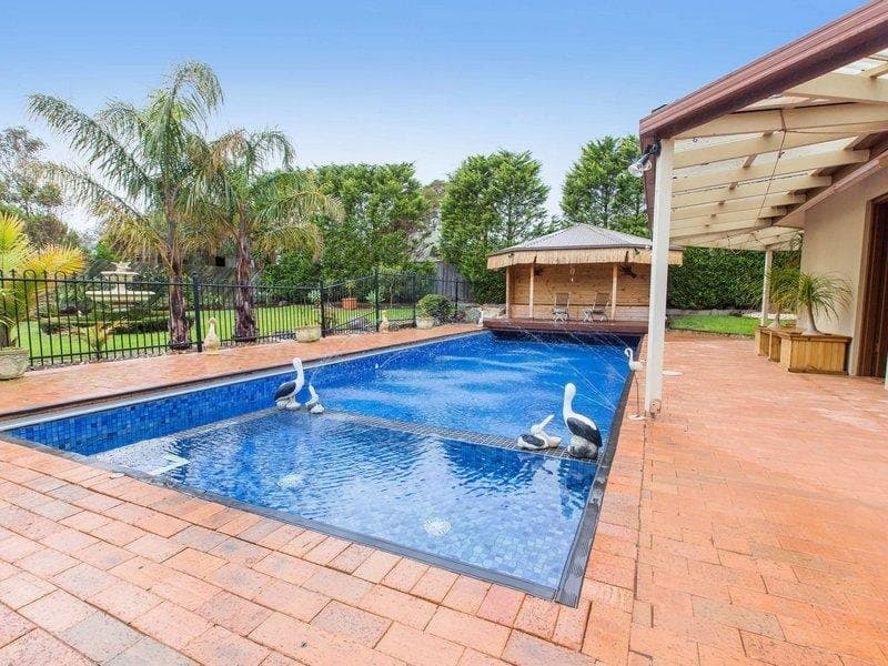 2 Earimil Drive,
                        
                    
                    
                        
                            MOUNT ELIZA, Mount Eliza - Thumbnail 3