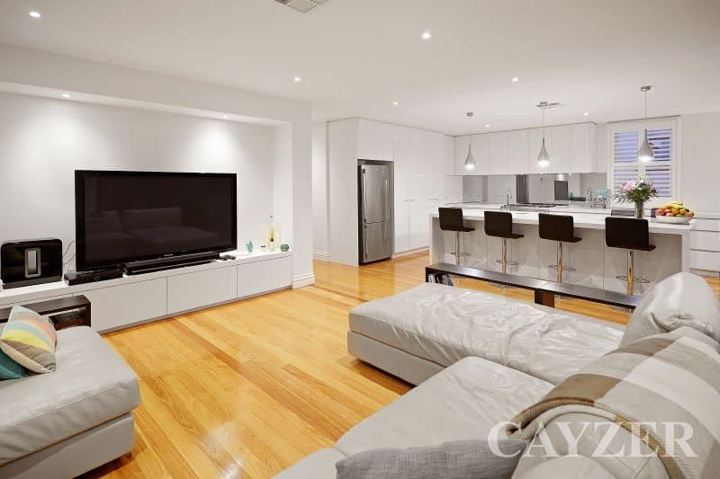 55 Withers Street,
                        
                    
                    
                        
                            ALBERT PARK, Albert Park - Thumbnail 2