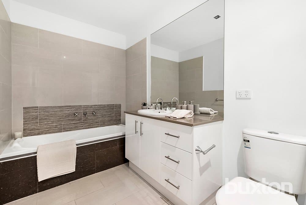 4/178 Murrumbeena Road,
                        
                    
                    
                        
                            Murrumbeena, Murrumbeena - Thumbnail 6