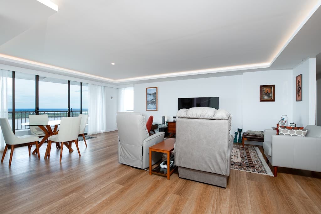 unit 105/17 Bayview Street, Runaway Bay, QLD, 4216, Runaway Bay - Thumbnail 5