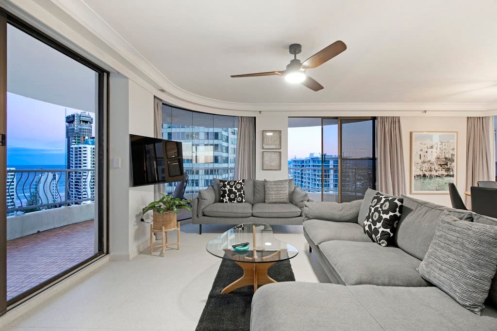 20D/30 Laycock Street, Surfers Paradise, QLD, 4217, Surfers Paradise - Thumbnail 3