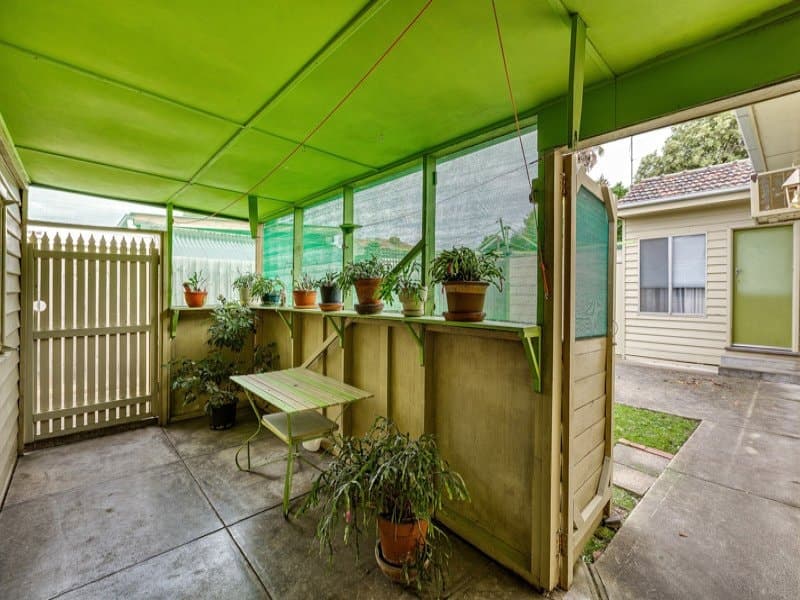 12 Freeman Street,
                        
                    
                    
                        
                            YARRAVILLE, Yarraville - Thumbnail 2