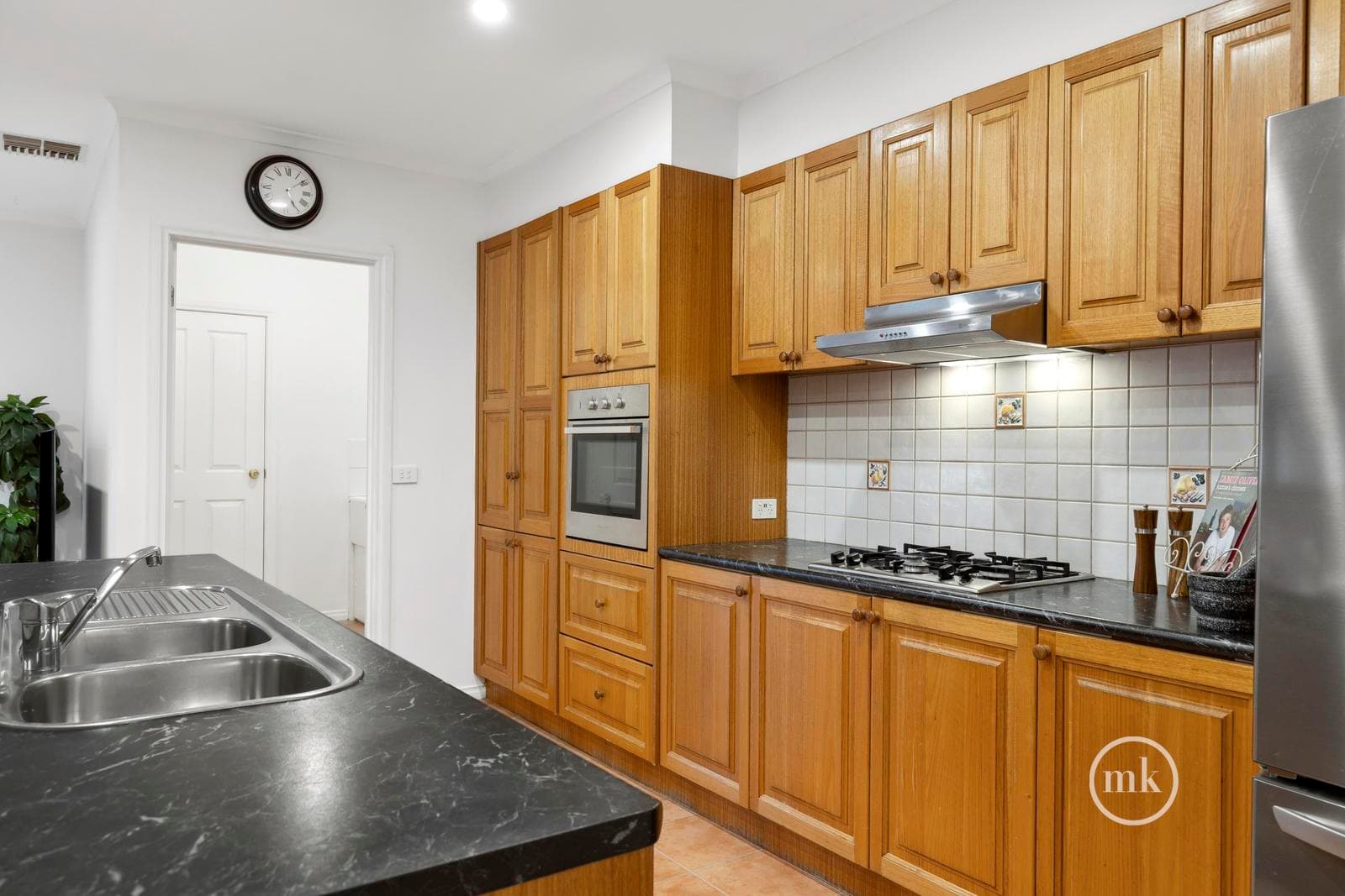 57 The Lakes Boulevard, South Morang, South Morang - Thumbnail 4