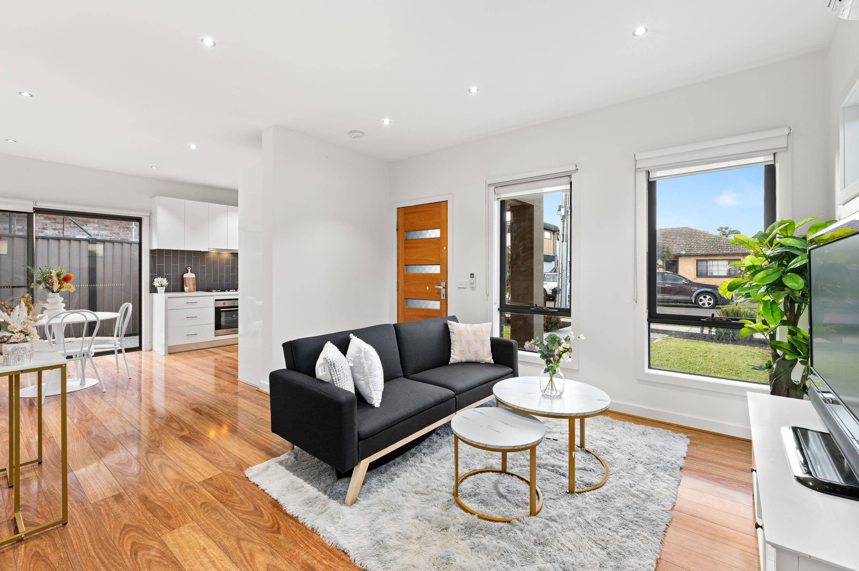 81 Arundel Avenue, Reservoir VIC 3073, Reservoir - Thumbnail 2