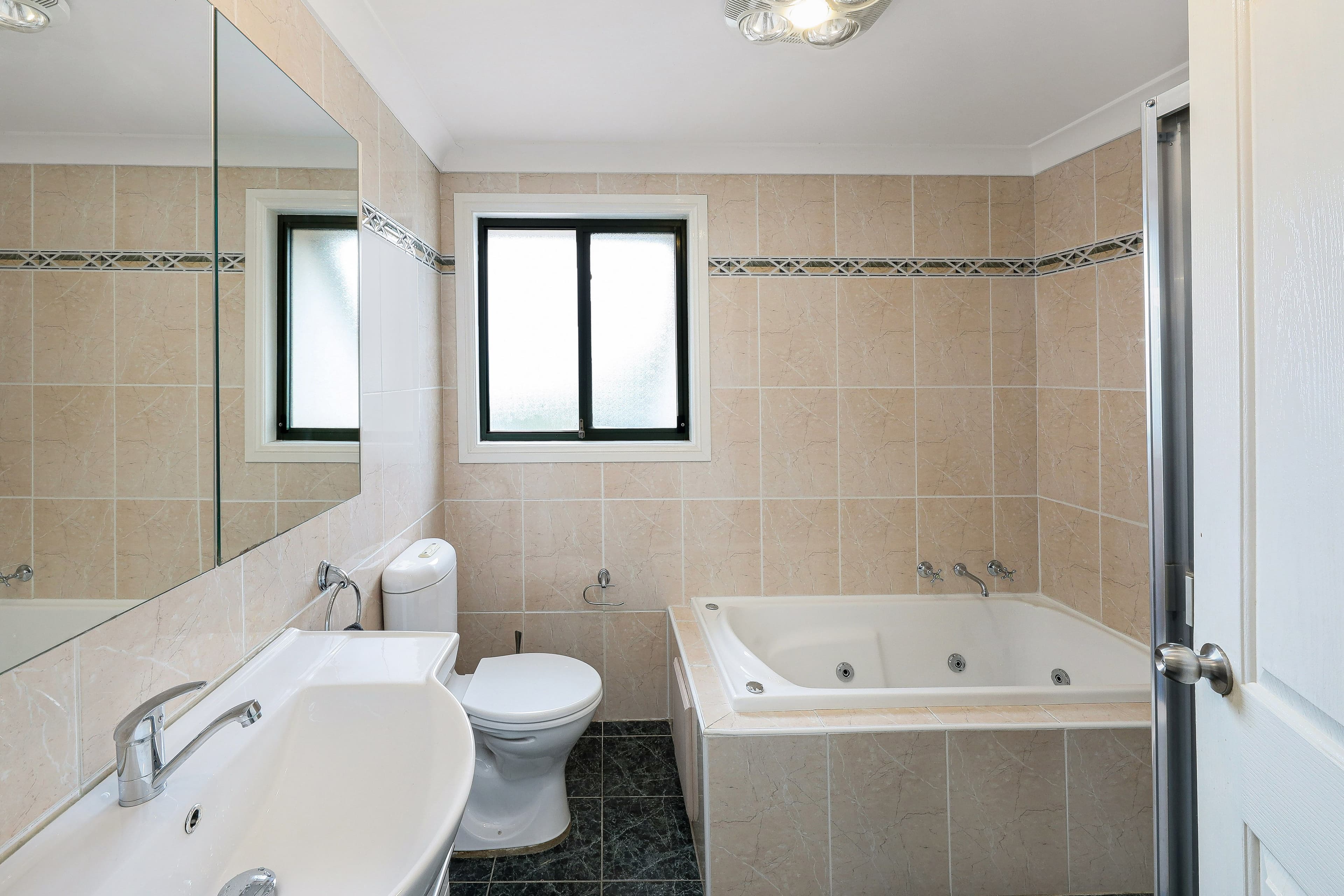 42 Napoleon Road, Greenacre NSW 2190, Greenacre - Thumbnail 7