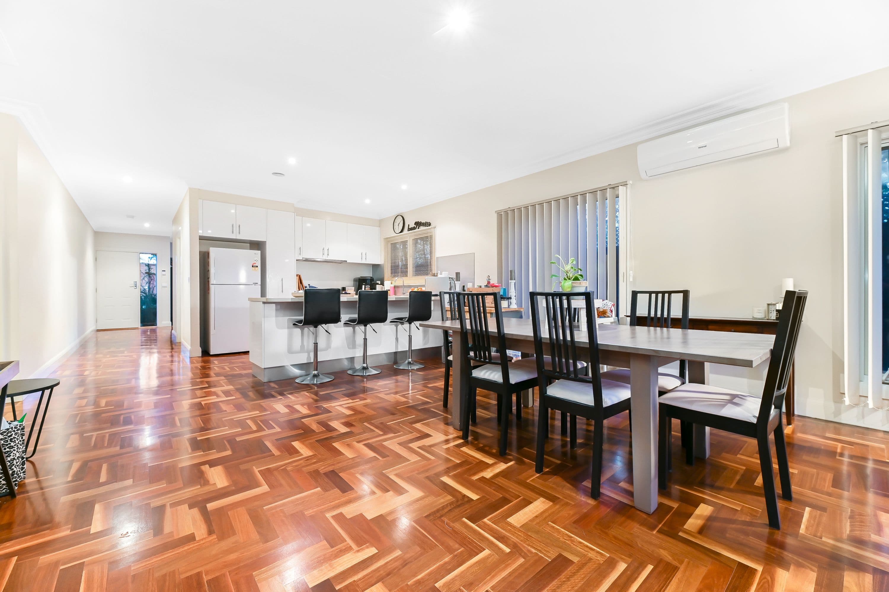 7 Belmont Road, Glen Waverley VIC 3150, Glen Waverley - Thumbnail 3