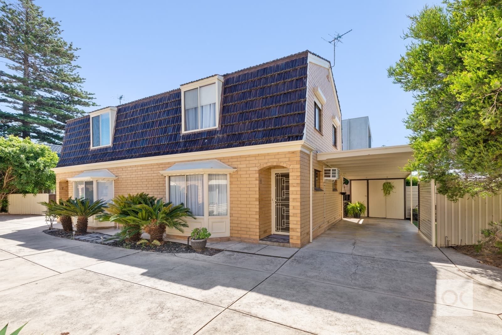 8/365 Military Road, Henley Beach - Image 1