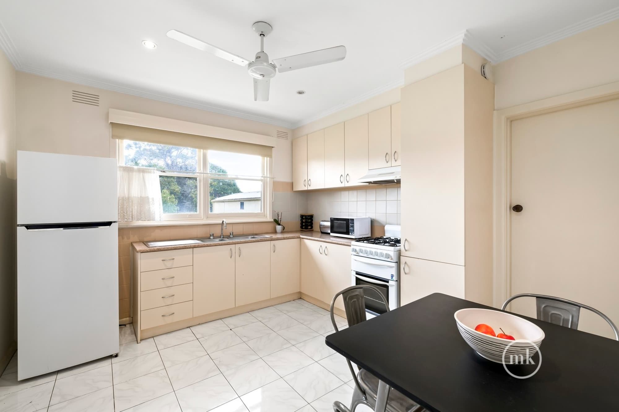 87 Rathcown Road, Reservoir, Reservoir - Thumbnail 5