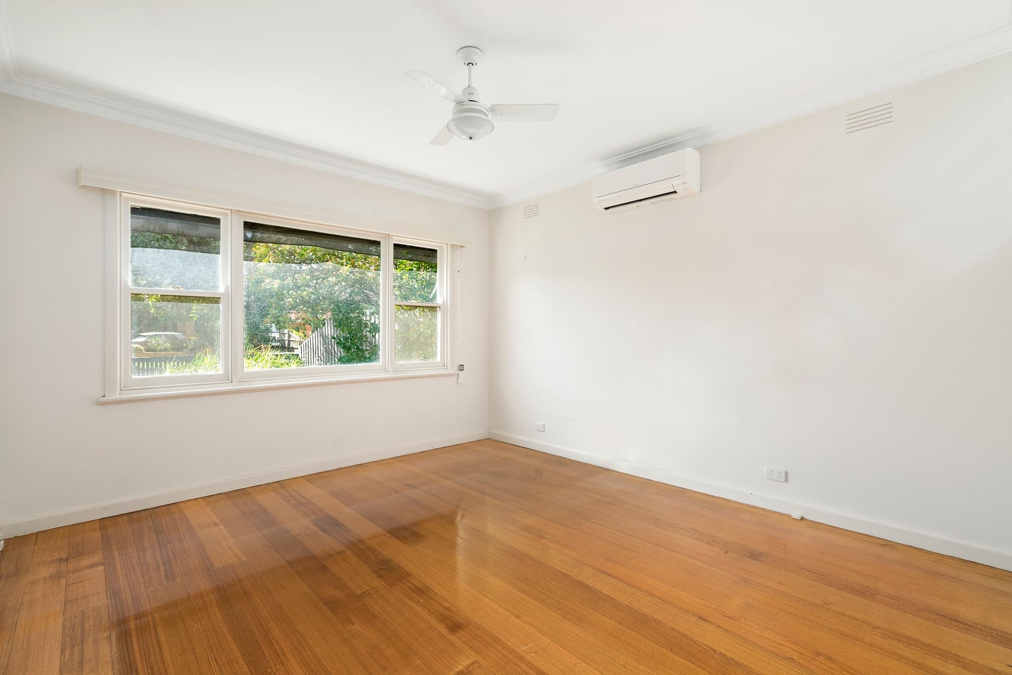 87 Rathcown Road, Reservoir, Reservoir - Thumbnail 7