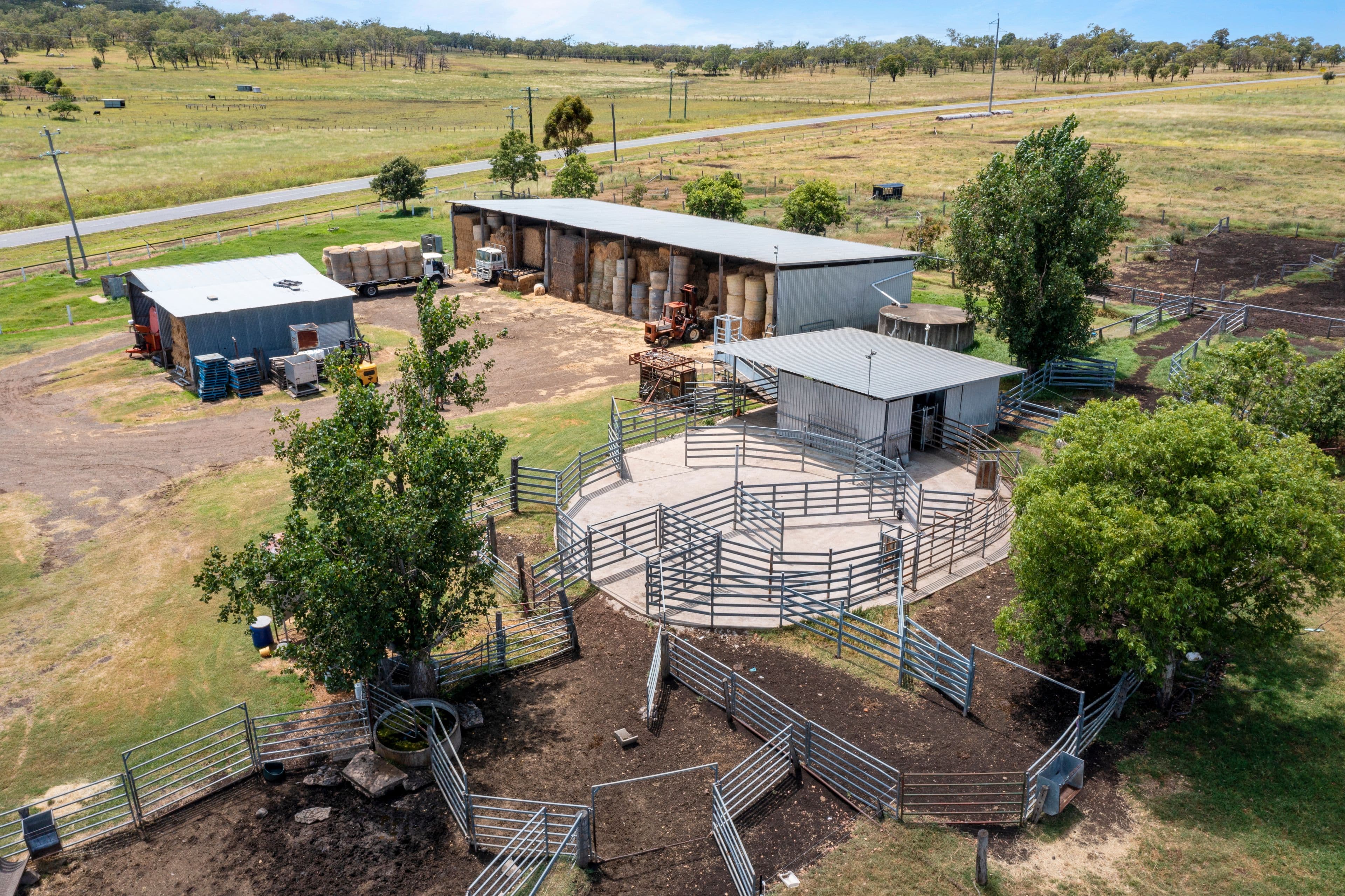 15690 New England Highway, Clifton QLD 4361, Clifton - Thumbnail 2