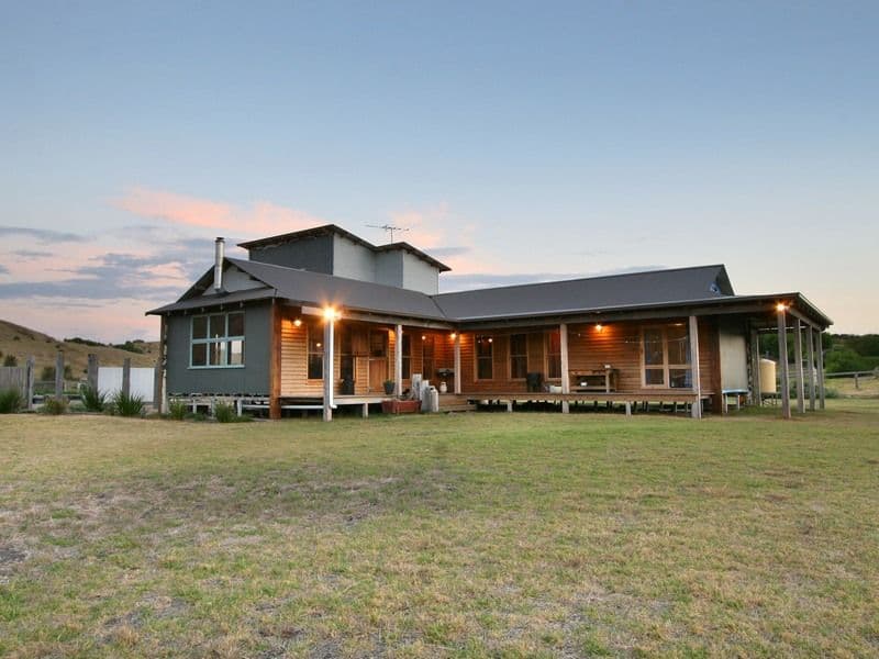 8A Gunida Court, ST ANDREWS BEACH VIC 3941, St Andrews Beach - Thumbnail 2