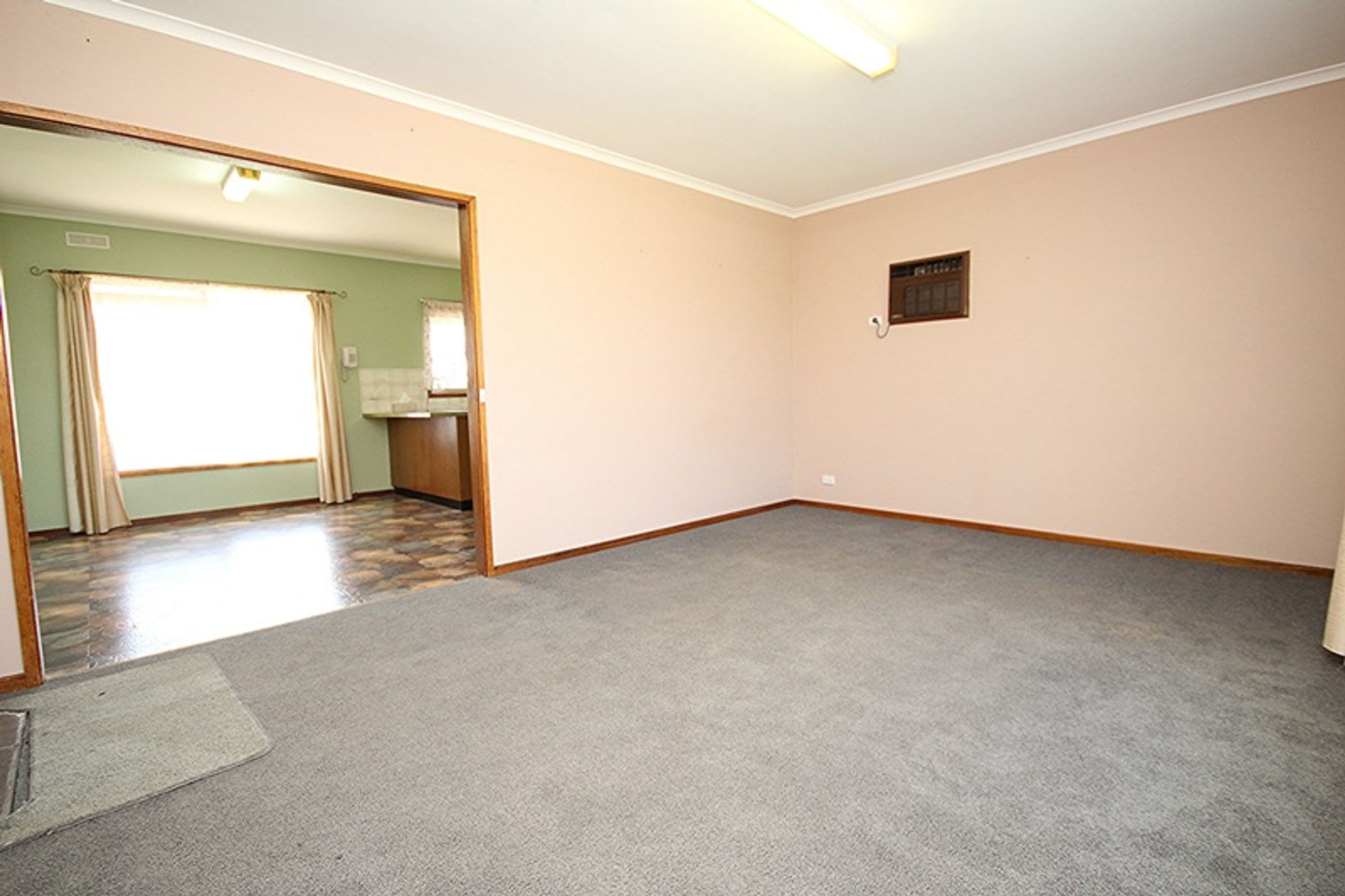 30 Leahy Street, Nhill VIC 3418, Nhill - Thumbnail 6