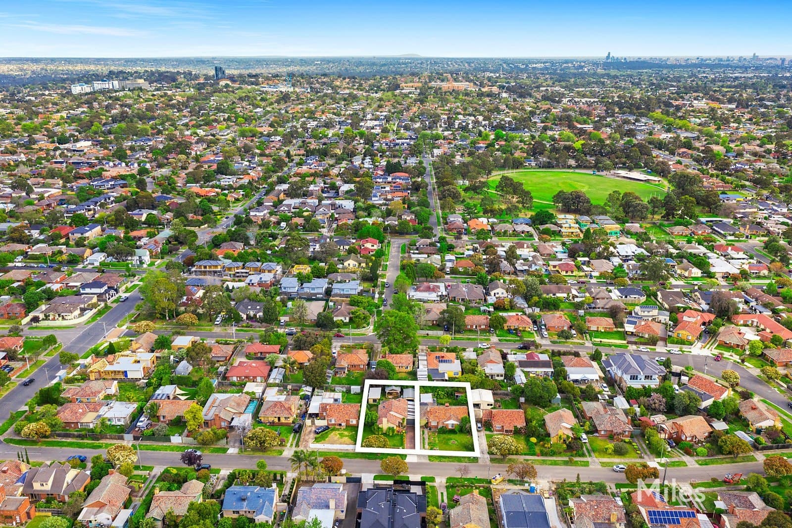 33-35 Collins Street, Heidelberg Heights, Heidelberg Heights - Thumbnail 2