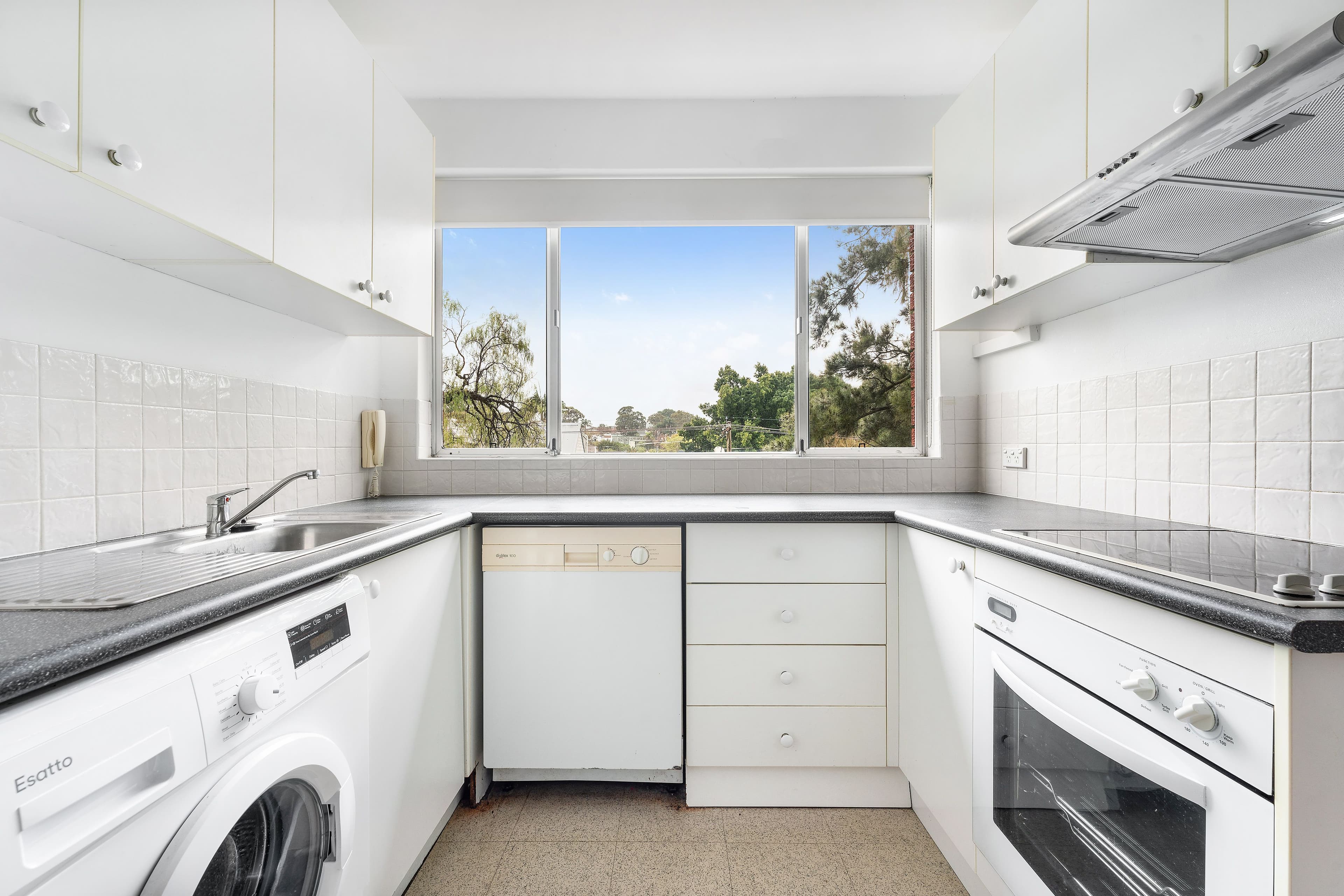 24 Wisbeach Street, Balmain NSW 2041, Balmain - Thumbnail 3
