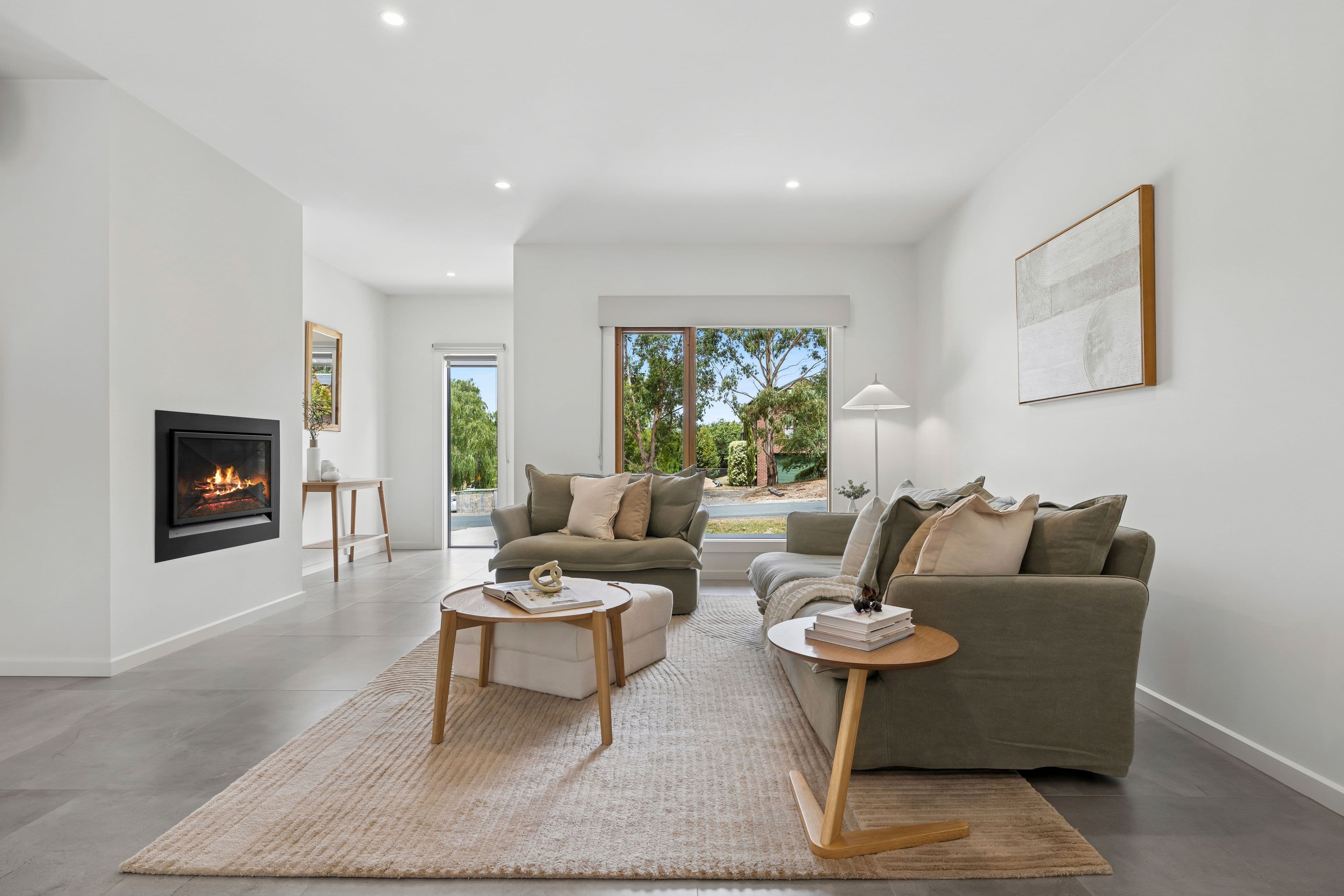 17 Brewster Street, Woodend VIC 3442, Woodend - Thumbnail 2