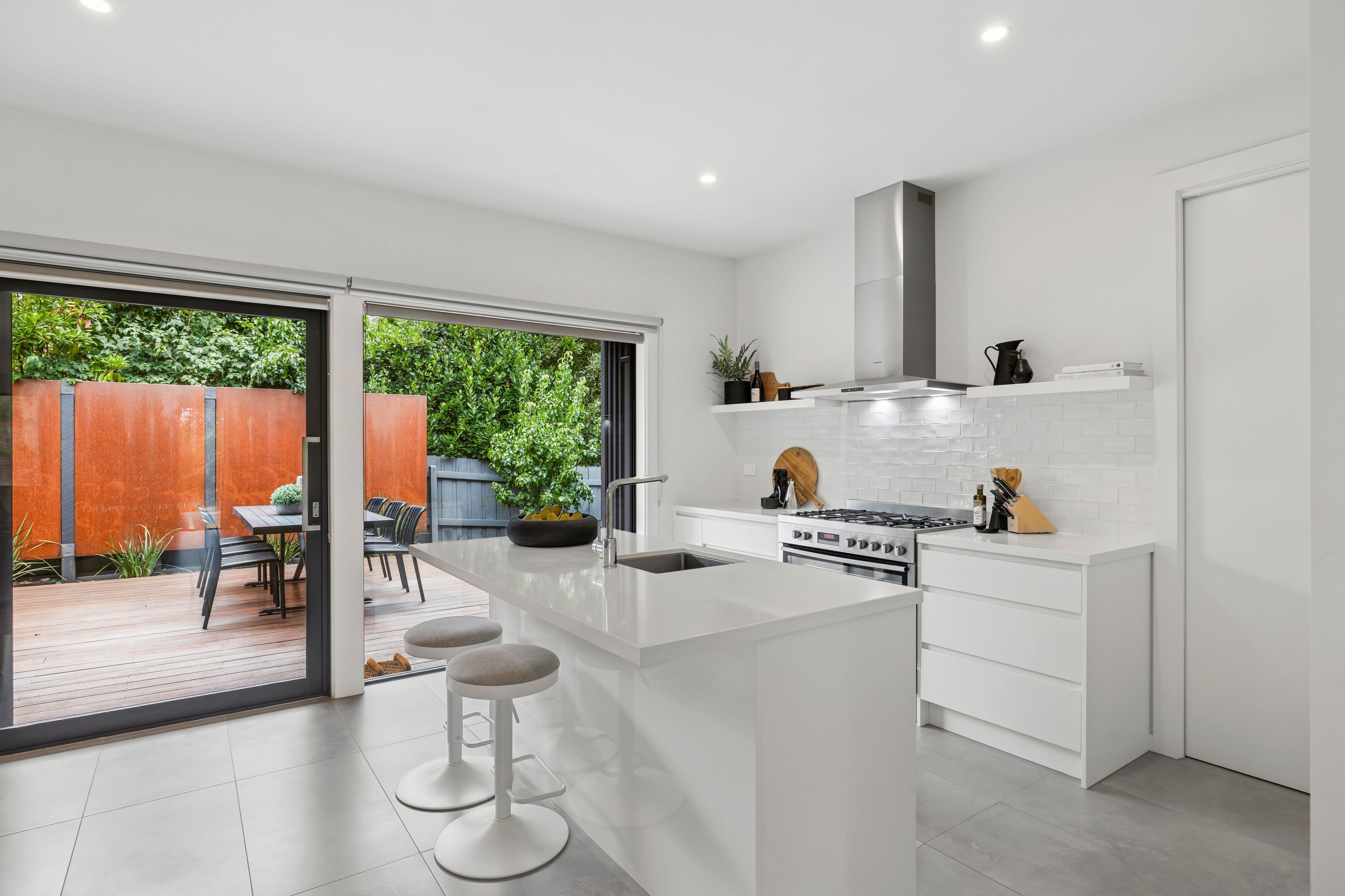 17 Brewster Street, Woodend VIC 3442, Woodend - Thumbnail 5