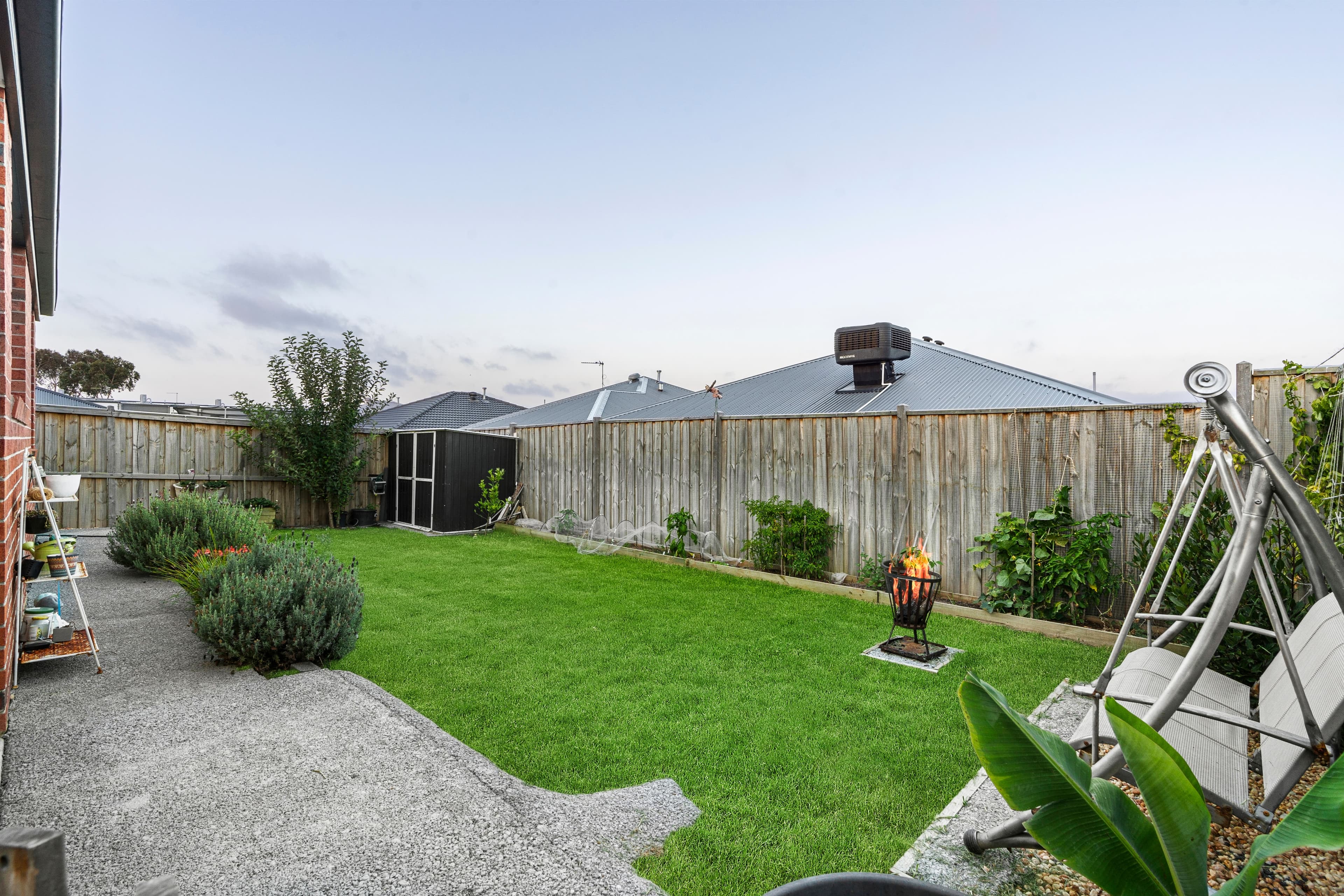15 Parkes Avenue,CHARLEMONT, Charlemont - Thumbnail 3