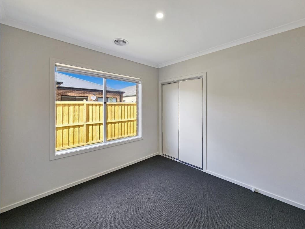 6 Yildiz Street,CHARLEMONT, Charlemont - Thumbnail 8