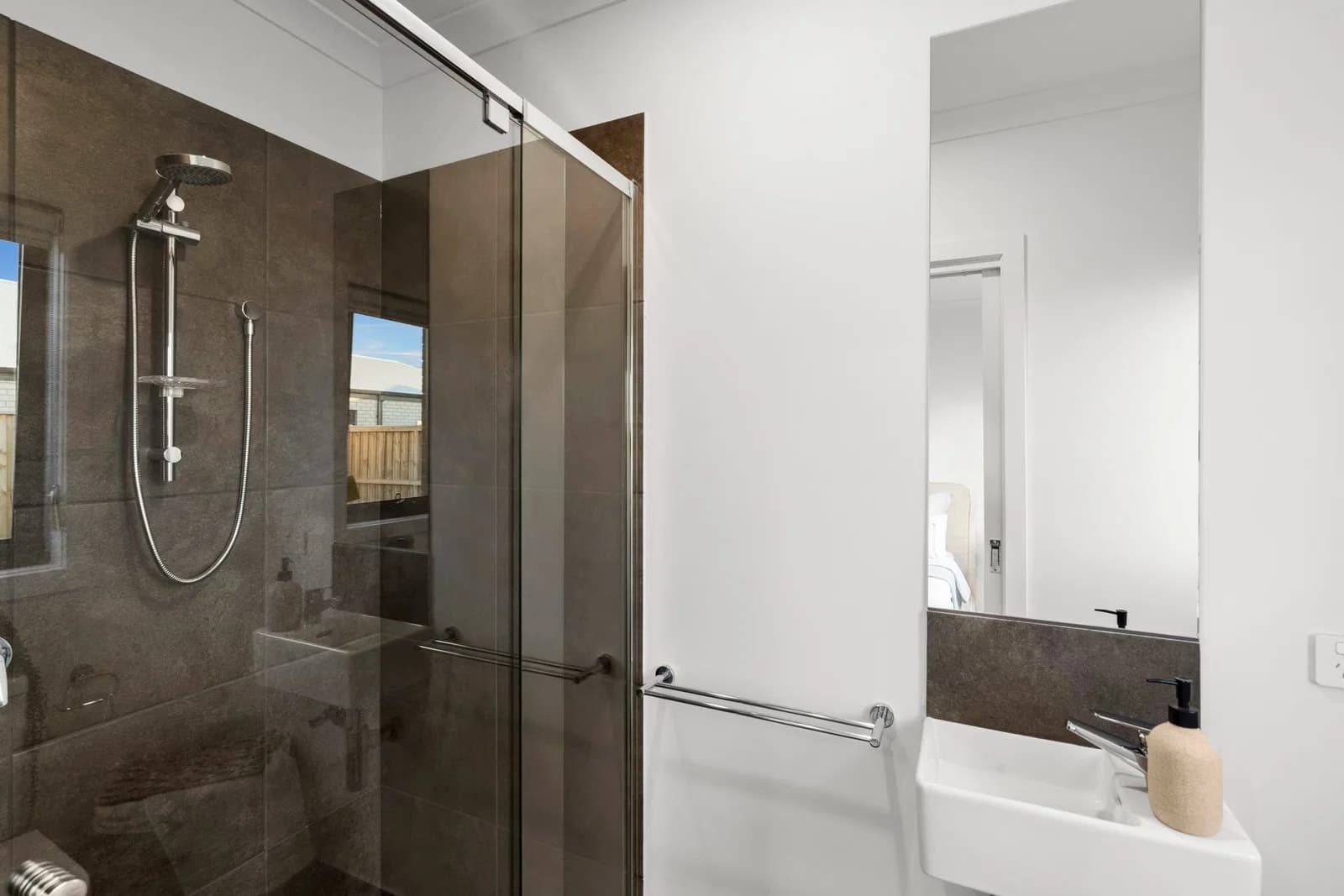 33 Delta Drive,ARMSTRONG CREEK, Armstrong Creek - Thumbnail 7