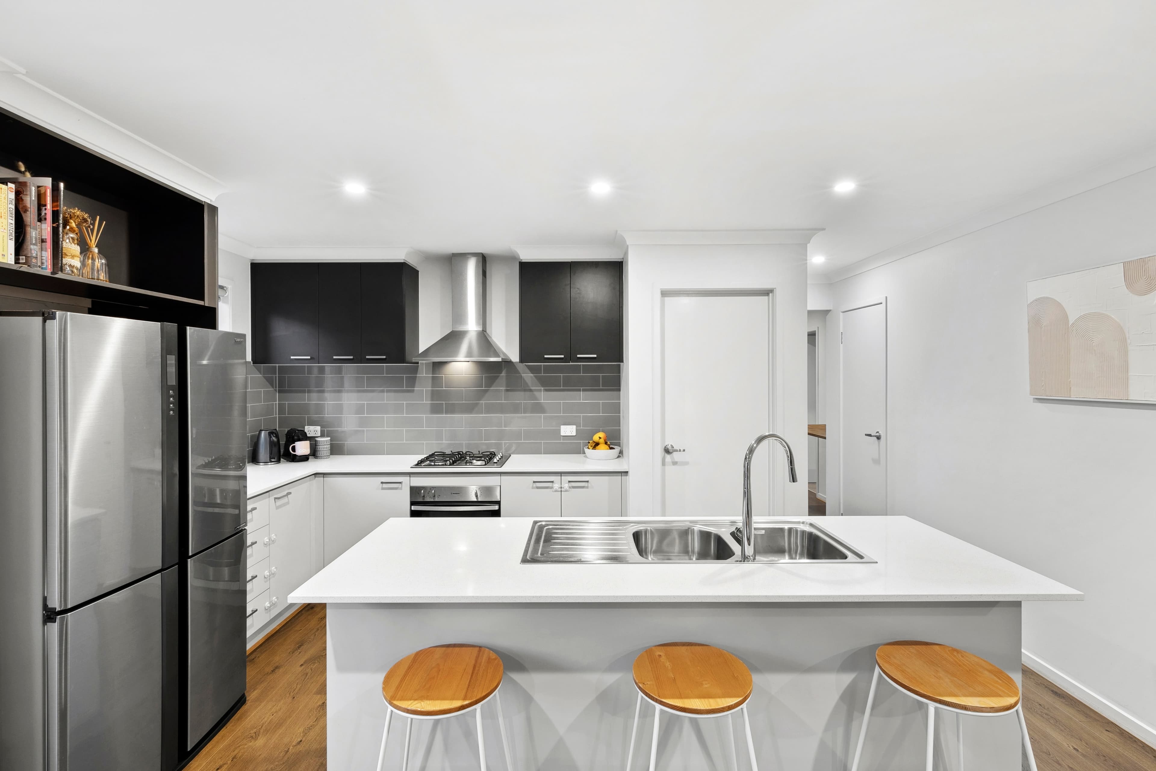 7 Mckinley Avenue,ARMSTRONG CREEK, Armstrong Creek - Thumbnail 4