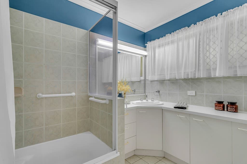 20 Billabong Street, Kenmore Hills, QLD, 4069, Kenmore Hills - Thumbnail 7