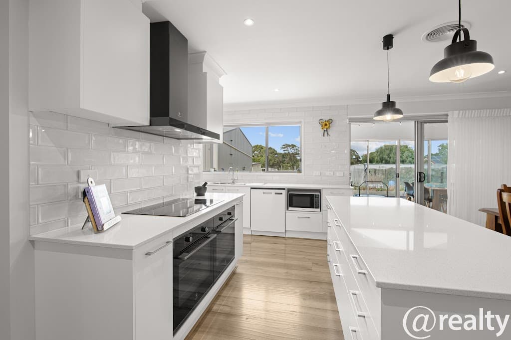 13-15 Smythe Street, Corinella, VIC, 3984, Corinella - Thumbnail 7