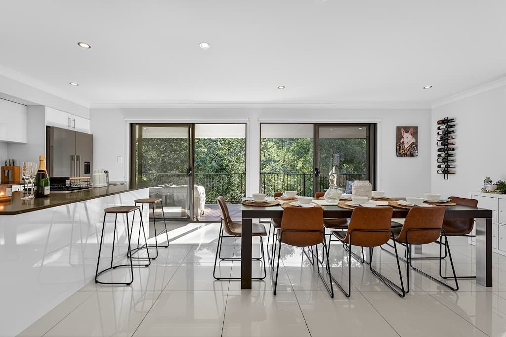 6 Dumaresq Street, Pacific Pines, QLD, 4211, Pacific Pines - Thumbnail 2