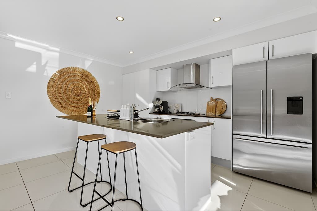 6 Dumaresq Street, Pacific Pines, QLD, 4211, Pacific Pines - Thumbnail 7