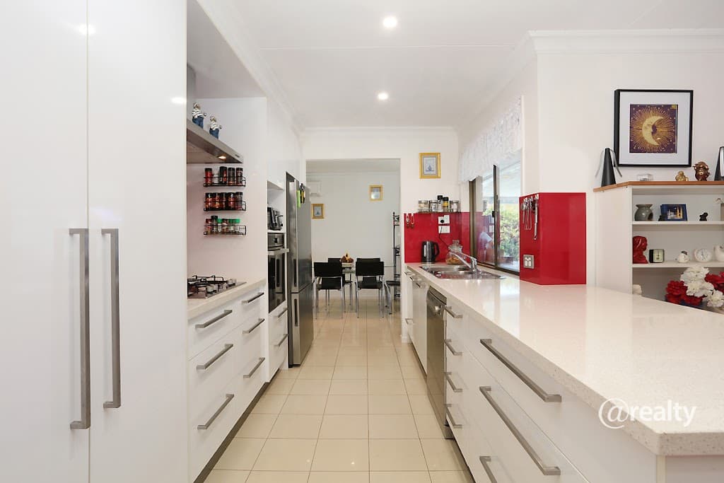 7 Breakspear Road, Molendinar, QLD, 4214, Molendinar - Thumbnail 3