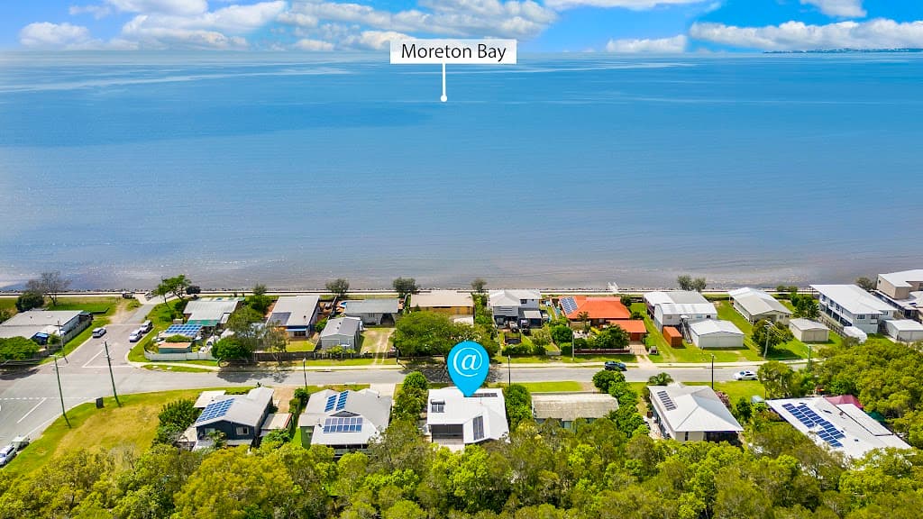 116 Biggs Avenue, Beachmere, QLD, 4510, Beachmere - Thumbnail 3