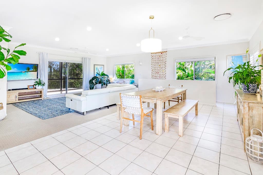 116 Biggs Avenue, Beachmere, QLD, 4510, Beachmere - Thumbnail 6