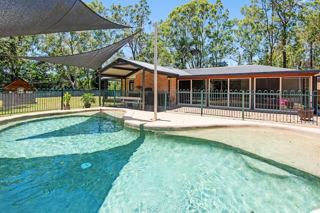 220 Banyula Drive, Gaven, QLD, 4211, Gaven - Thumbnail 8