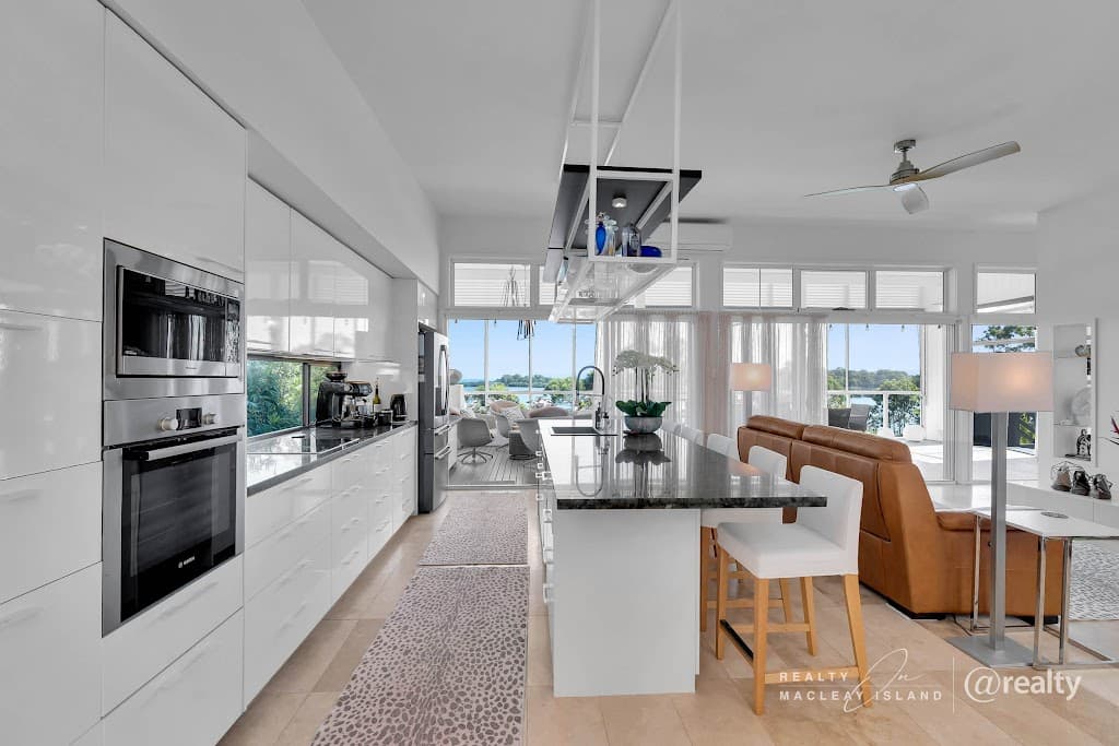 42 Timothy Street, Macleay Island, QLD, 4184, Macleay Island - Thumbnail 3