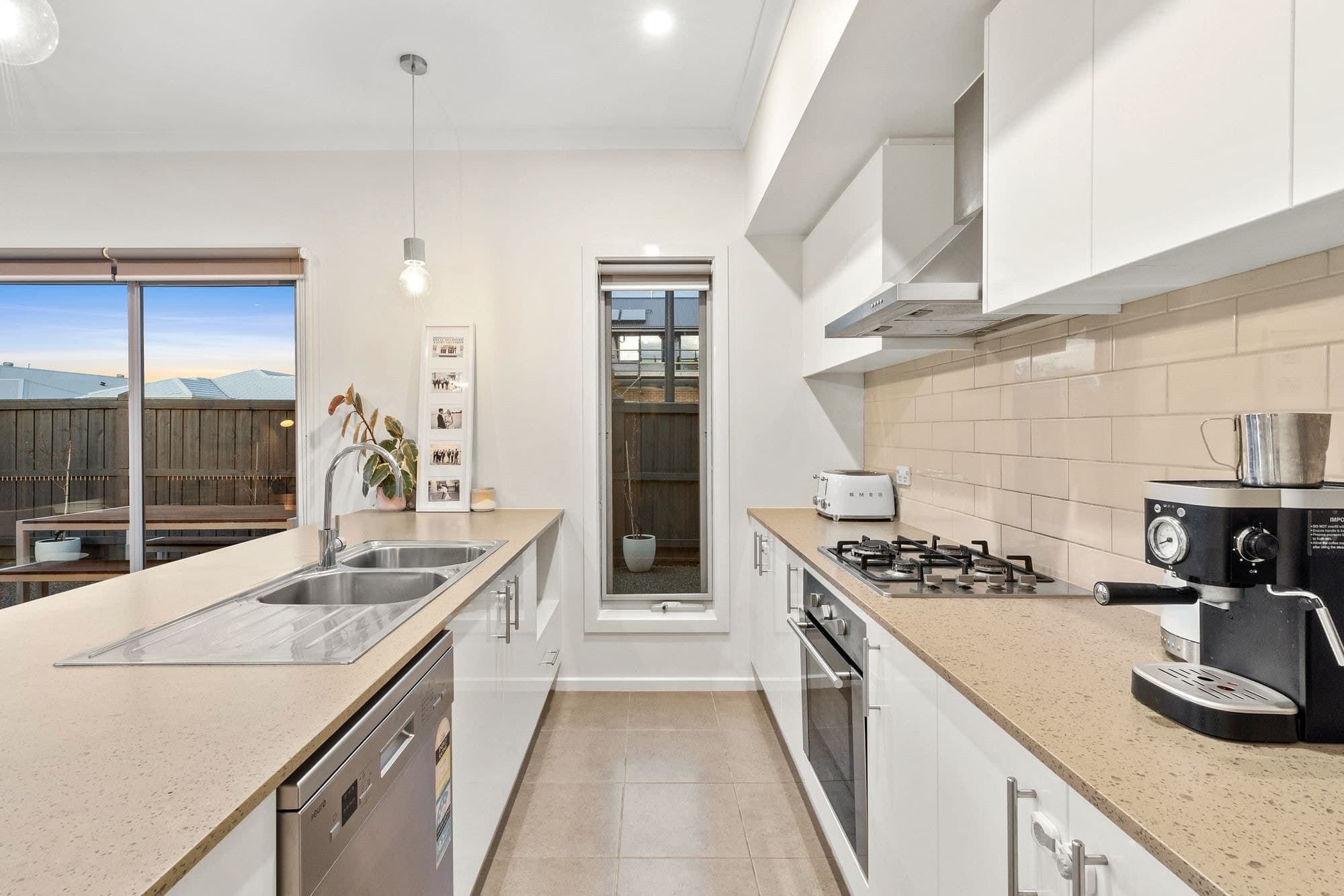 21 Flanagan Close,ARMSTRONG CREEK, Armstrong Creek - Thumbnail 4
