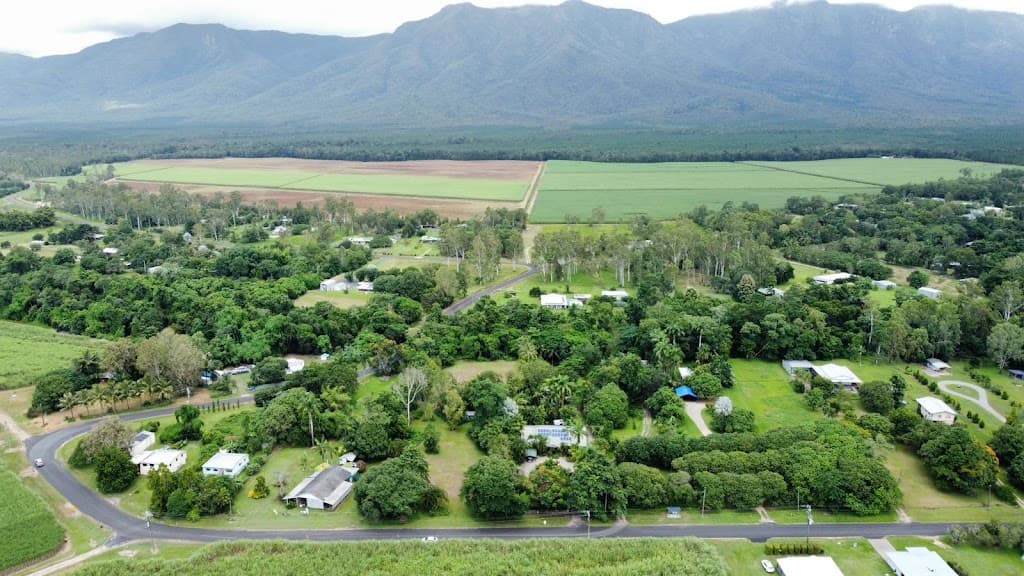755 Ellerbeck Road, Carruchan - Thumbnail 3