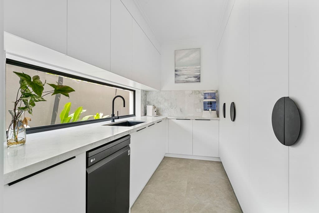 85 Lake Serenity Boulevard, Helensvale, QLD, 4212, Helensvale - Thumbnail 7