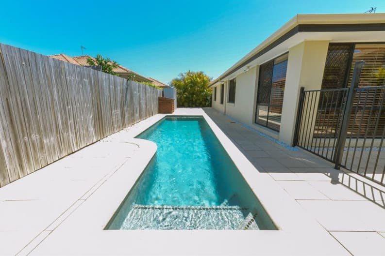 6 Sugargum Court, Molendinar, QLD, 4214, Molendinar - Thumbnail 2