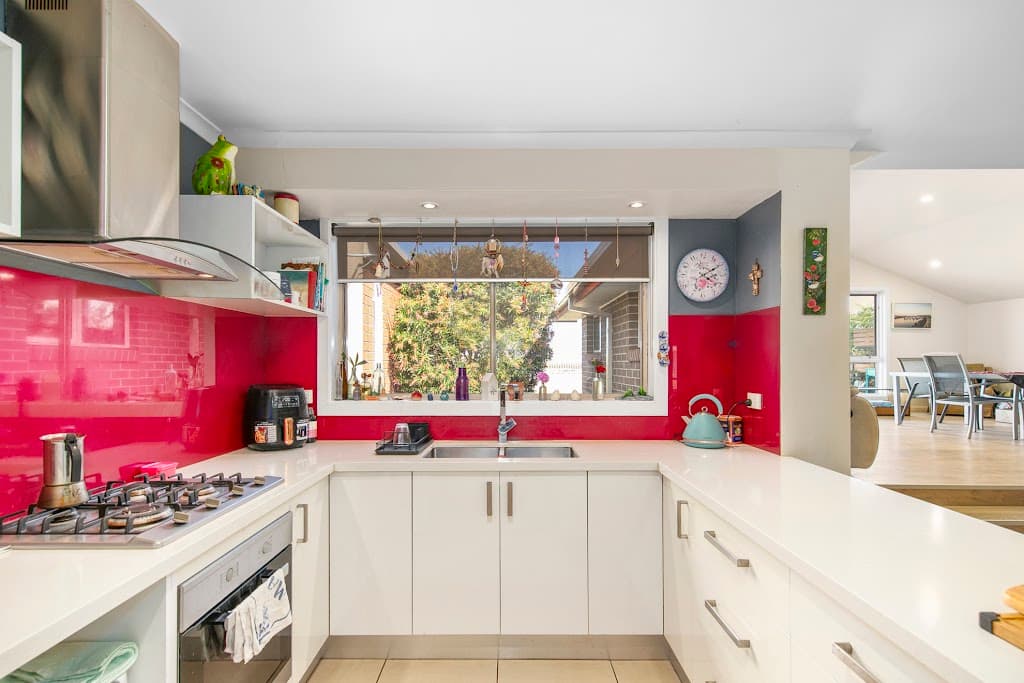 39 Hosie Street, Altona Meadows, VIC, 3028, Altona Meadows - Thumbnail 4