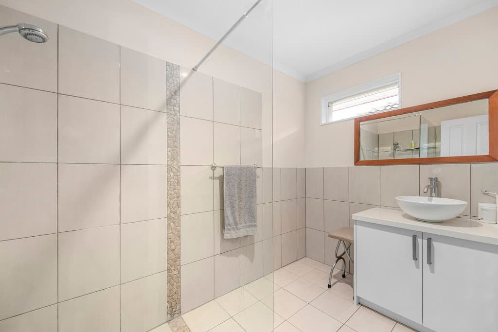 39 Hosie Street, Altona Meadows, VIC, 3028, Altona Meadows - Thumbnail 7