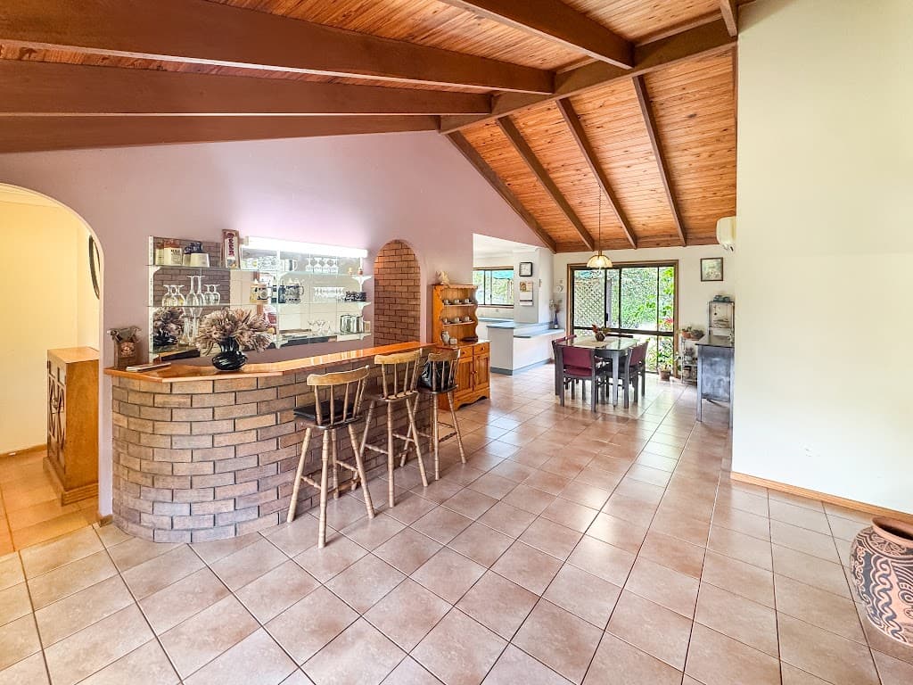 205 Taylors Road, Kingaroy, QLD, 4610, Kingaroy - Thumbnail 6