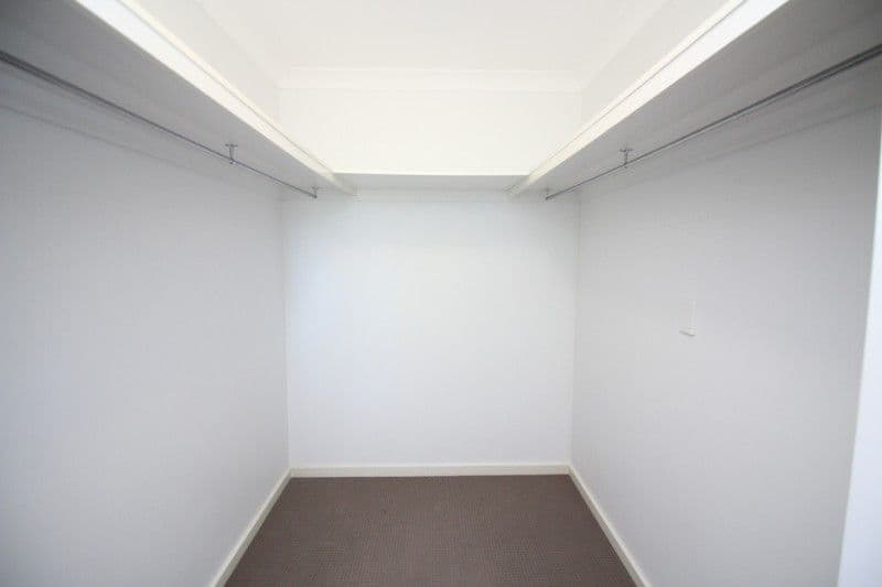 1 Whiting Street, Labrador, QLD, 4215, Labrador - Thumbnail 6
