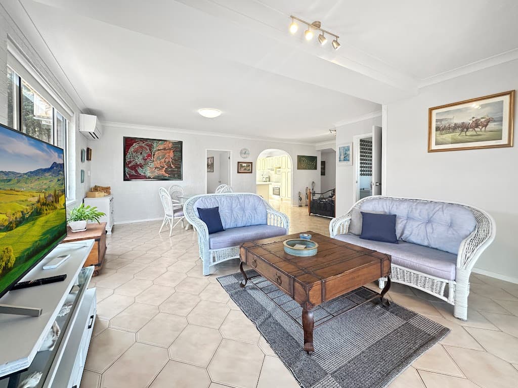 38 Tallawang Avenue, Malua Bay, NSW, 2536, Malua Bay - Thumbnail 8