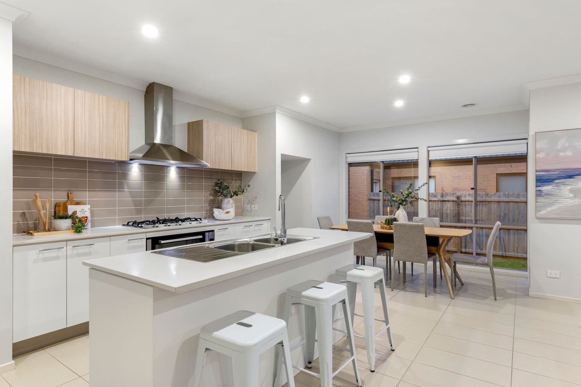 27 Vaughan Drive,ARMSTRONG CREEK, Armstrong Creek - Thumbnail 4