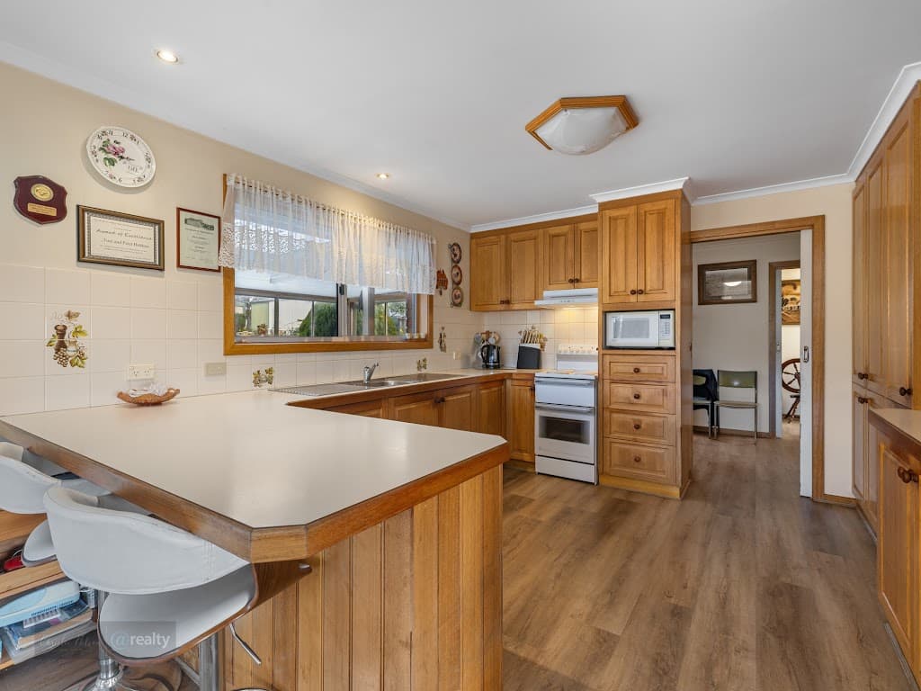 1160 Meeniyan-Promontory Road, Buffalo, VIC, 3958, Buffalo - Thumbnail 6