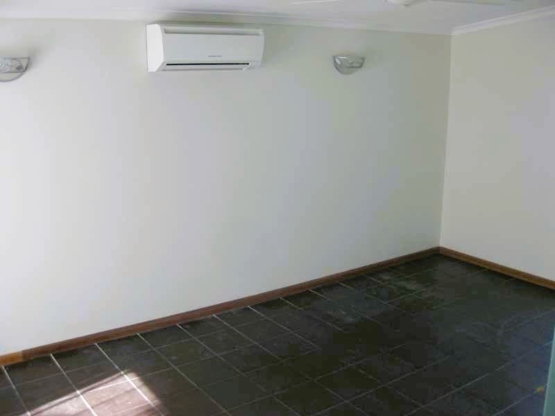 11 Bradman Street, Caboolture - Thumbnail 5