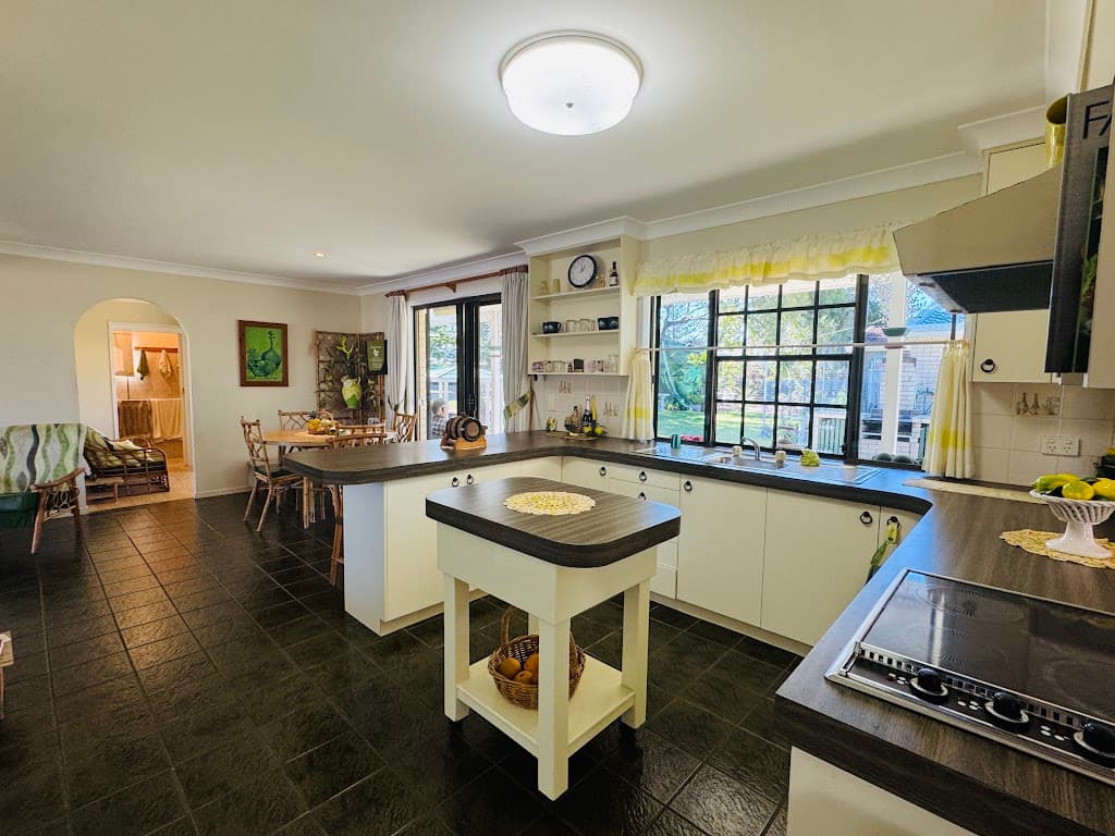 6 Macadamia Court, Woodgate, QLD, 4660, Woodgate - Thumbnail 5